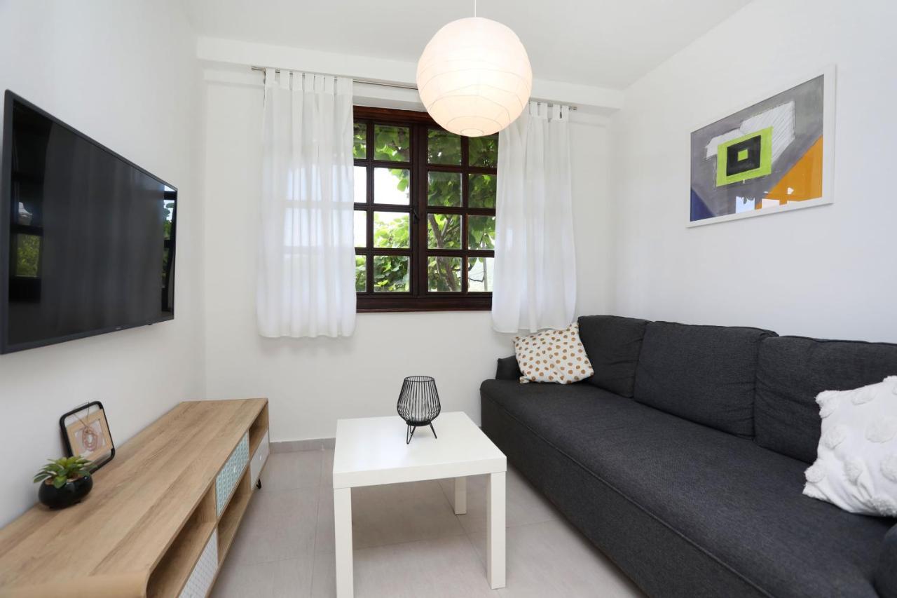 Apartment Lina Rabac Exterior foto